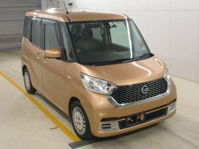 3049 NISSAN DAYZ ROOX B21A 2017 г. (NAA Nagoya)